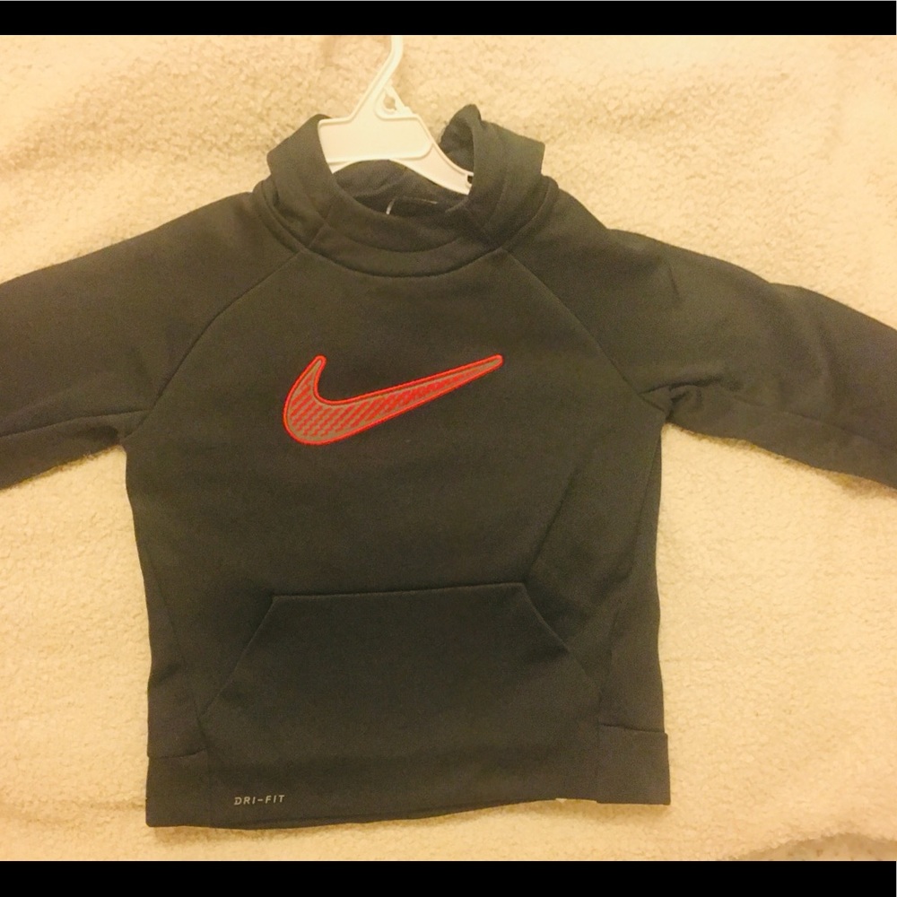 Boys Sz 6 NIKE hoodie
